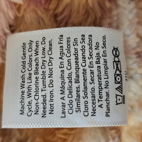 Robe - Picture 14 of 16